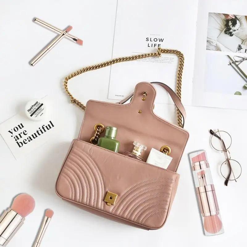 4-in-1 Multi-Tasking Makeup Brush